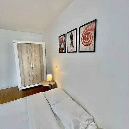Sweet Escape Paris Centre - 3 Bds- Terrasse - Stade De France - Montmartre *